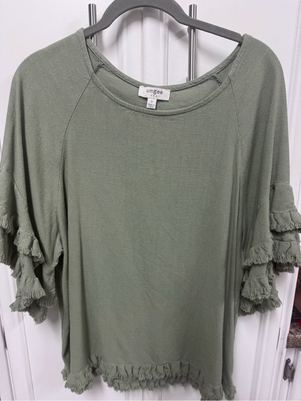 Umgee Olive Green Tassel Sleeve Tunic Top